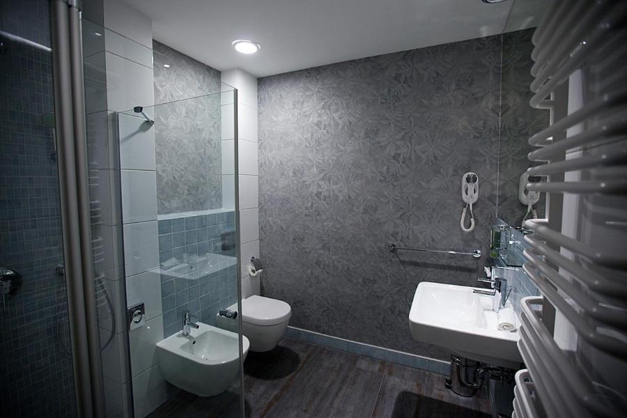 Hotel Natura Residence Business&Spa Siewierz Quarto foto