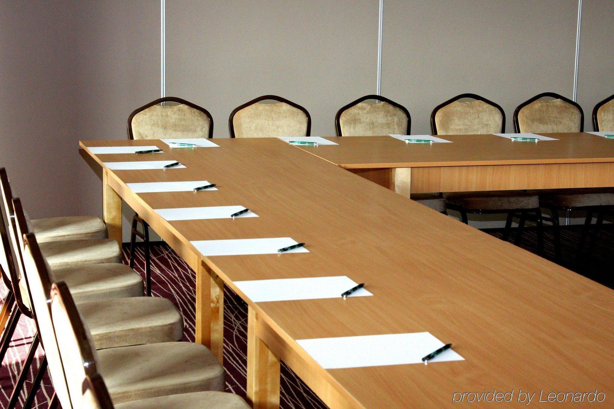 Hotel Natura Residence Business&Spa Siewierz Instalações foto
