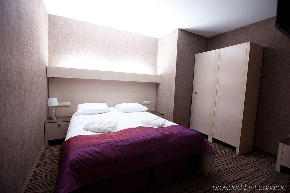Hotel Natura Residence Business&Spa Siewierz Quarto foto